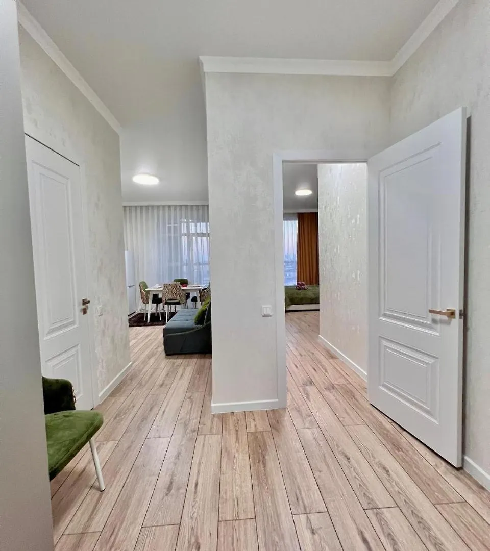 Квартира Бизнес-Класса В Центре Левого Берега Nur-Sultan  Apartment